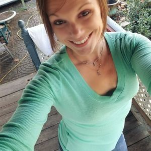 Meet your Posher, Simone